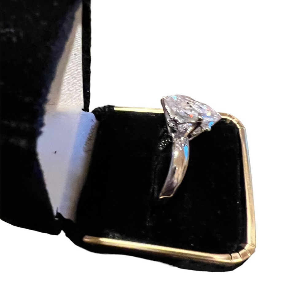 Solitaire Ring Round Large CZ stone Filigree Lacework on Box/Prongs Silver Plate - Picture 3 of 14